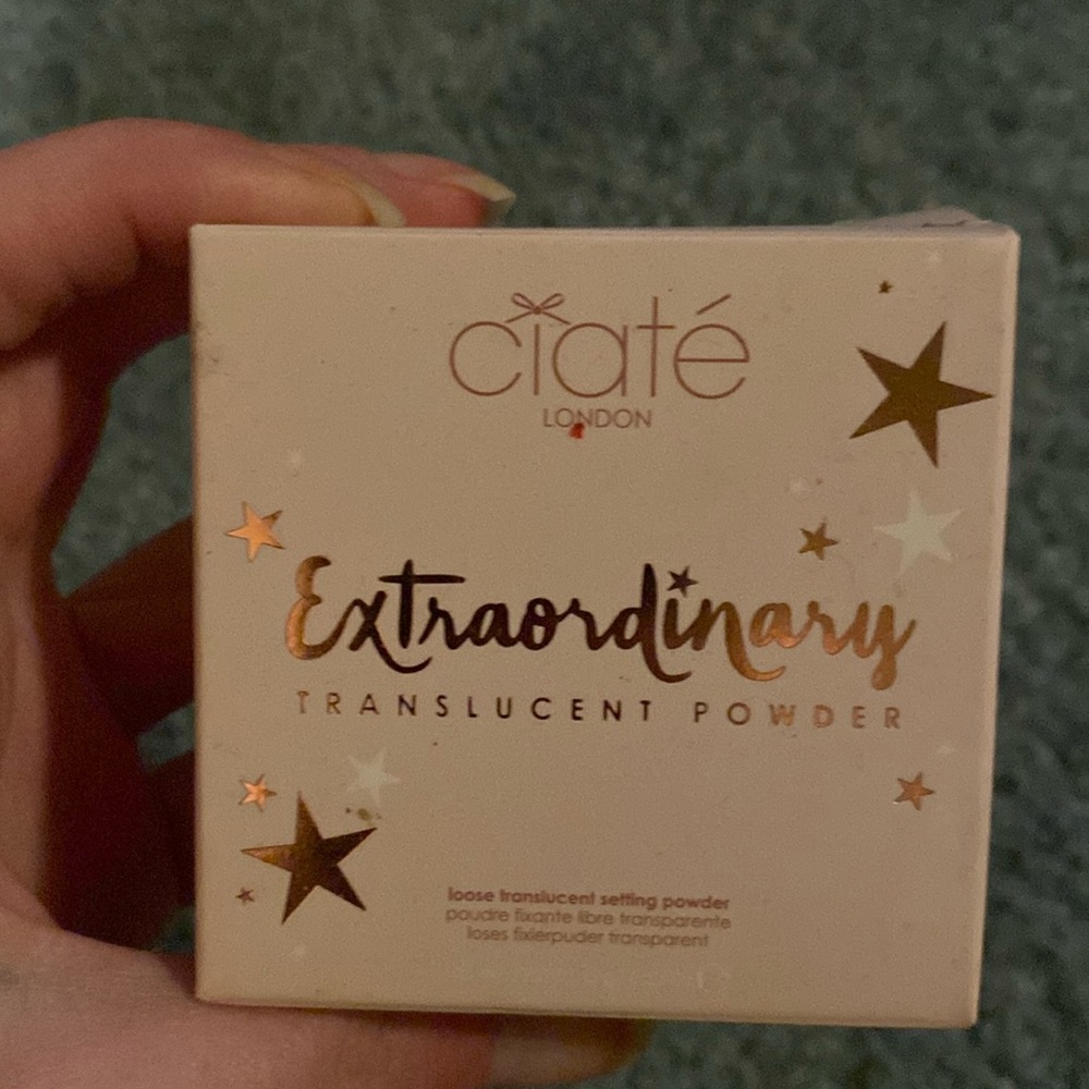 Ciate London Extraordinary translucent powder